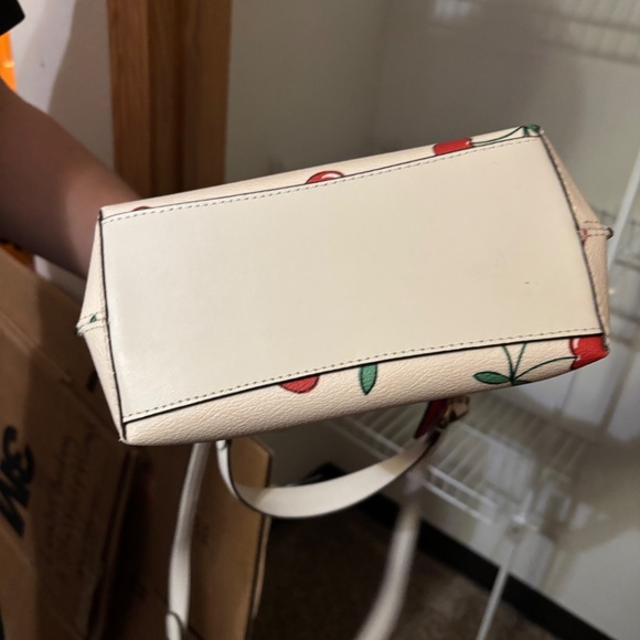 Coach Cherry Print Crossbody Bag – Excellent Condition - Picture 7 of 7